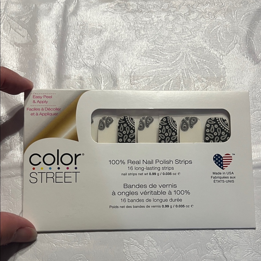 Color Street Paisley Black and White Nail Strips